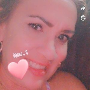 Meet your Posher, Miriam